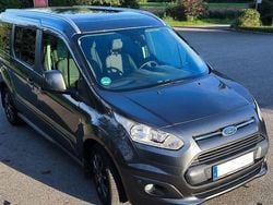 Grau Gebraucht 2016 Ford Tourneo Van / Kleinbus | 16.490 € (Guter Preis)