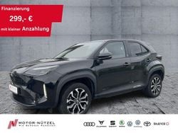 Schwarz Gebraucht 2023 Toyota Yaris Cross Team SUV | 22.890 € (Guter Preis)