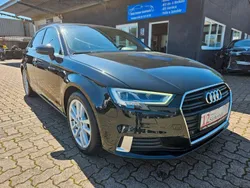 Schwarz Gebraucht 2019 Audi A3 Sportback Sport Limousine | 18.190 € (Fairer Preis)
