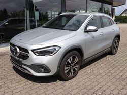 Silber Gebraucht 2021 Mercedes GLA200 SUV | 32.600 € (Fairer Preis)