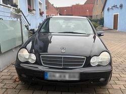 Schwarz Gebraucht 2000 Mercedes C180 Limousine | 990 € (Superpreis)