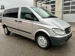 Silber Gebraucht 2006 Mercedes Vito Van / Kleinbus | 4.200 € (Fairer Preis)