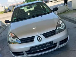 Platingrau Gebraucht 2009 Renault Clio II Campus Kleinwagen | 1.250 € (Fairer Preis)
