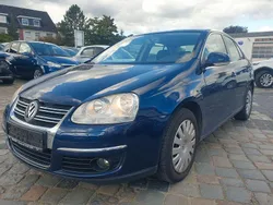 Blau Gebraucht 2009 VW Jetta Comfortline Limousine | 2.990 € (Fairer Preis)