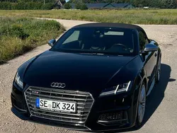 Schwarz Gebraucht 2016 Audi TT Roadster Ambiente Cabrio | 32.800 € (Guter Preis)