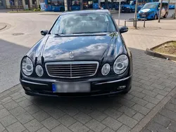 Mercedes E320