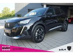 Schwarz Gebraucht 2023 Peugeot e-2008 Allure SUV | 24.980 € (Etwas zu teuer)