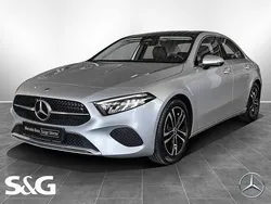 Silber Gebraucht 2024 Mercedes A200 Limousine | 30.840 € (Fairer Preis)