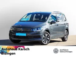 Grau Gebraucht 2024 VW Touran Move Van / Kleinbus | 33.890 € (Fairer Preis)