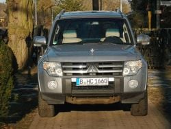 Silber Gebraucht 2010 Mitsubishi Pajero Top SUV | 10.490 € (Superpreis)