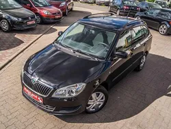 Schwarz Gebraucht 2011 Skoda Fabia Kombi | 2.699 € (Etwas zu teuer)