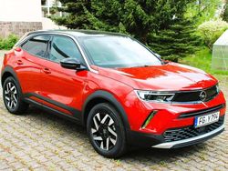 Power rot/kosmos rot Gebraucht 2022 Opel Mokka Elegance SUV | 18.550 € (Fairer Preis)