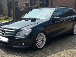 Schwarz Gebraucht 2012 Mercedes C220 Kombi | 8.600 € (Fairer Preis)
