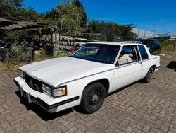 Weiß Gebraucht 1986 Cadillac Deville Coupé | 1.000 €