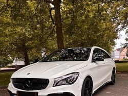 Weiß Gebraucht 2017 Mercedes CLA220 Shooting Brake Kombi | 18.000 € (Etwas zu teuer)
