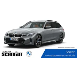 Skyscraper grau metallic Gebraucht 2024 BMW 330e M Sport Kombi | 42.390 € (Guter Preis)