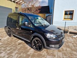 Schwarz Gebraucht 2014 VW Caddy Van / Kleinbus | 13.400 € (Fairer Preis)