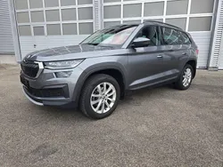 Grau Gebraucht 2023 Skoda Kodiaq Ambition SUV | 32.500 € (Fairer Preis)