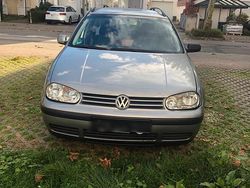 Gebraucht 2003 VW Golf IV Kombi | 1.700 €