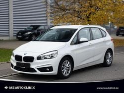 Weiß Gebraucht 2014 BMW 218 Active Tourer Basis Van / Kleinbus | 10.999 € (Fairer Preis)