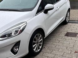 Weiß Gebraucht 2019 Ford Fiesta Titanium Kleinwagen | 10.200 € (Guter Preis)