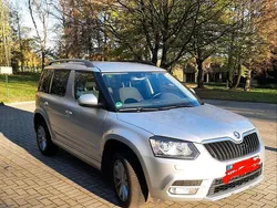 Silber Gebraucht 2014 Skoda Yeti SUV | 8.850 € (Fairer Preis)