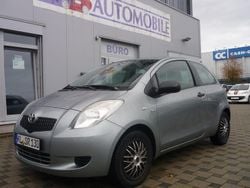 Silber Gebraucht 2008 Toyota Yaris Cool Kleinwagen | 1.111 € (Fairer Preis)