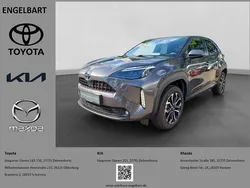 Marlingrau metallic Gebraucht 2023 Toyota Yaris Hybrid Connect Style | 24.950 € (Fairer Preis)