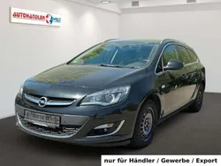 Schwarz Gebraucht 2014 Opel Astra Kombi | 3.199 € (Guter Preis)