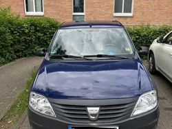 Blau Gebraucht 2009 Dacia Logan Limousine | 2.299 € (Guter Preis)