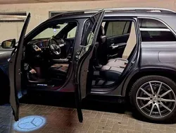 Grau Gebraucht 2020 Mercedes GLB35 AMG SUV | 43.500 € (Fairer Preis)