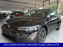 Schwarz Gebraucht 2023 VW Golf VIII Life Kombi | 22.991 € (Guter Preis)