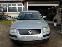 Silber Gebraucht 2002 VW Passat Limousine | 1.900 € (Fairer Preis)