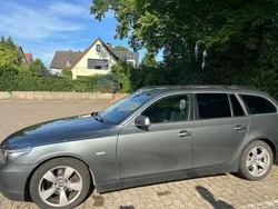 Grau Gebraucht 2006 BMW 530 Kombi | 5.800 € (Etwas zu teuer)