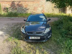 Grau Gebraucht 2010 Ford Mondeo Trend Limousine | 1.000 € (Superpreis)