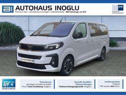 (weiß) kaolin weiss Gebraucht 2024 Opel Zafira Life Van / Kleinbus | 33.480 € (Superpreis)