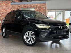 Deep black perleffekt Gebraucht 2021 VW Tiguan Life SUV | 18.350 € (Fairer Preis)