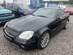 Schwarz unilack Gebraucht 2001 Mercedes SLK200 Cabrio | 4.150 € (Guter Preis)