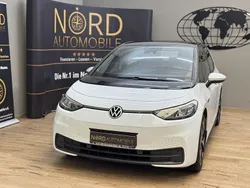 Weiss Gebraucht 2021 VW ID.3 Kleinwagen | 17.700 € (Guter Preis)