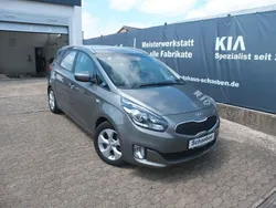 Silber Gebraucht 2014 Kia Carens Edition 7 Van / Kleinbus | 10.690 € (Fairer Preis)