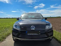 Schwarz Gebraucht 2017 VW Touareg Executive SUV | 29.999 € (Fairer Preis)