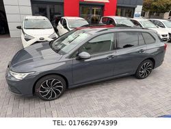 Grau Gebraucht 2023 VW Golf VIII Life Kombi | 16.490 € (Fairer Preis)