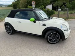 Beige Gebraucht 2010 Mini One Cabriolet Cabrio | 5.600 € (Fairer Preis)