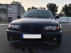 Schwarz Gebraucht 2002 BMW 320 M Sport Kombi | 4.950 € (Fairer Preis)
