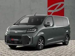 All terrain green Neu 2024 Toyota Proace Verso Lounge Kombi | 53.565 € (Etwas zu teuer)