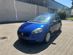 Blau Gebraucht 2007 Fiat Grande Punto Kleinwagen | 1.000 € (Guter Preis)
