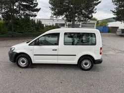 Weiß Gebraucht 2013 VW Caddy Van / Kleinbus | 8.999 € (Guter Preis)