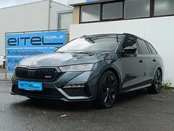 Grey metallic Gebraucht 2021 Skoda Octavia RS Kombi | 28.990 € (Fairer Preis)