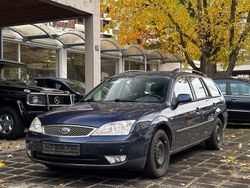 Blau Gebraucht 2005 Ford Mondeo Ambiente Kombi | 799 €