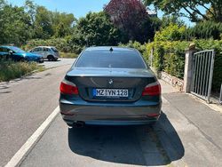 Grau Gebraucht 2008 BMW 520 Limousine | 4.200 € (Fairer Preis)